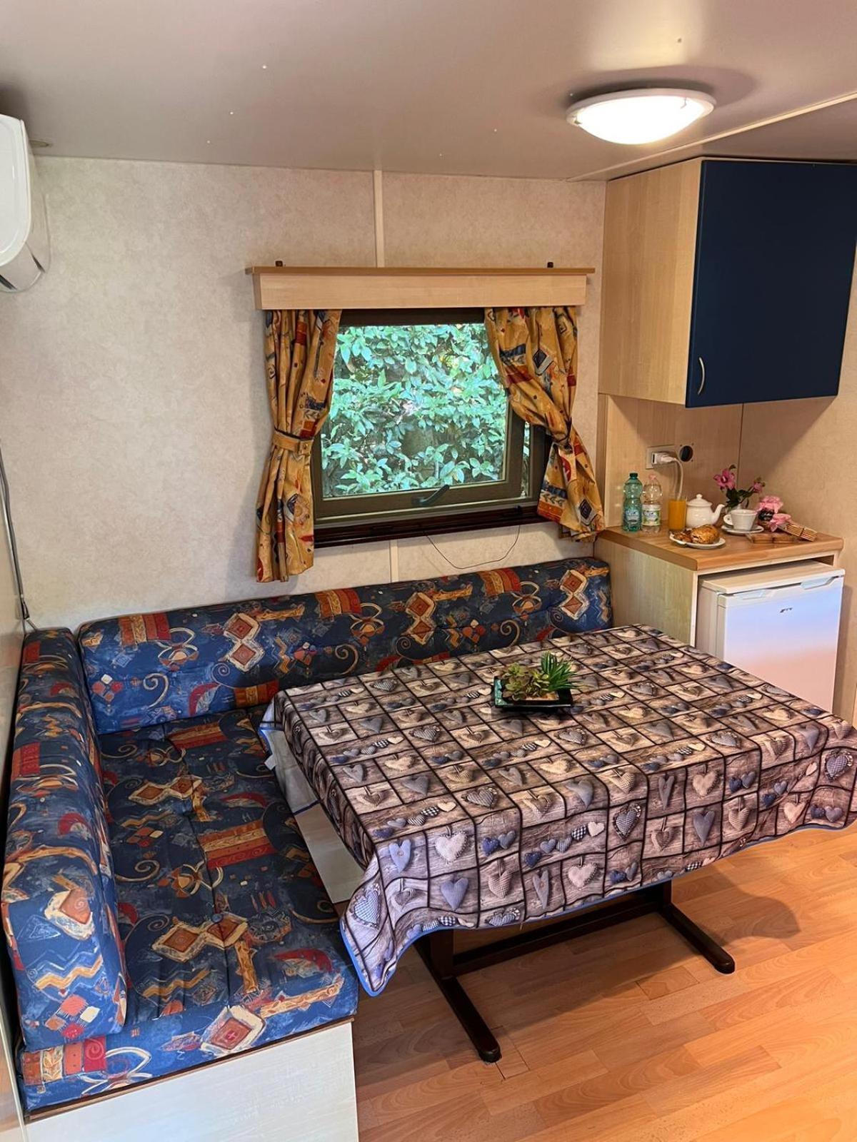 Camping Vigna Di Valle Anguillara Sabazia Exterior foto